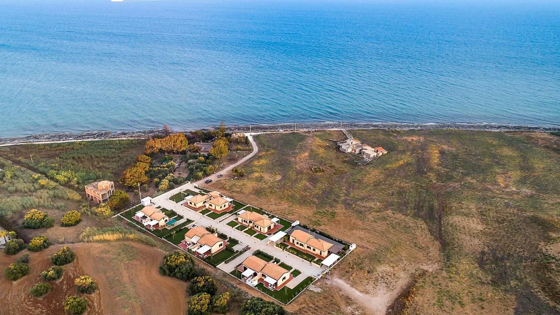 2 Bedroom Gorgeous Home In Marina Di Modica